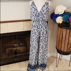 NWT Honey Punch Boutique Jumpsuit - Size Medium